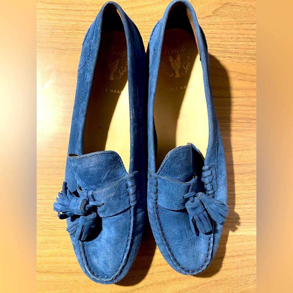 Cole Haan Shoes. They have been gently worn but in great condition.